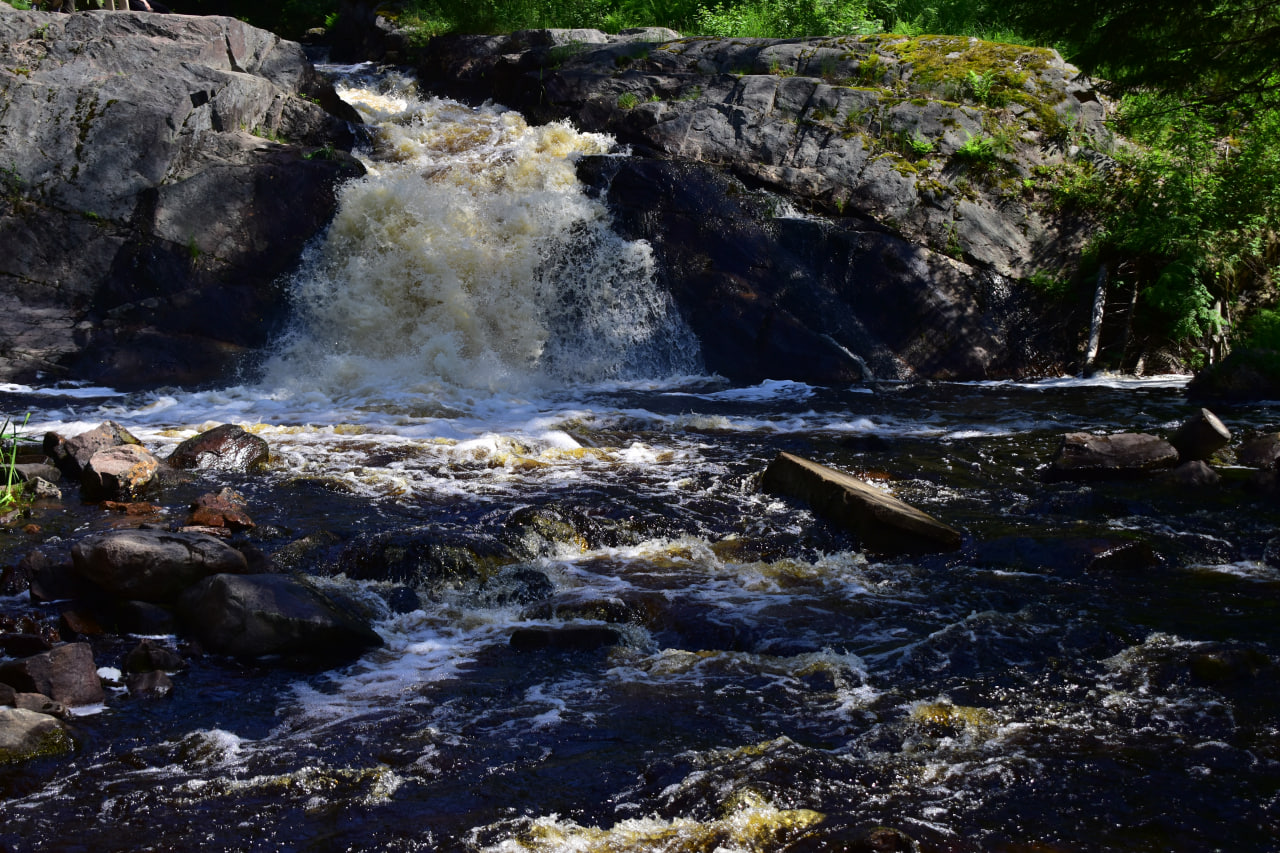 Нижний Койриноя река водопад Карелия