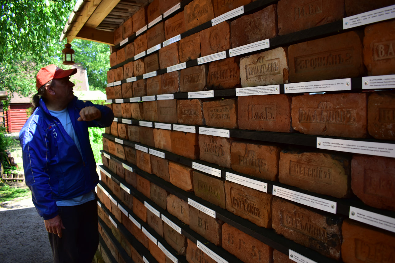 Карелия Кирпичный дворик Юляристиоя