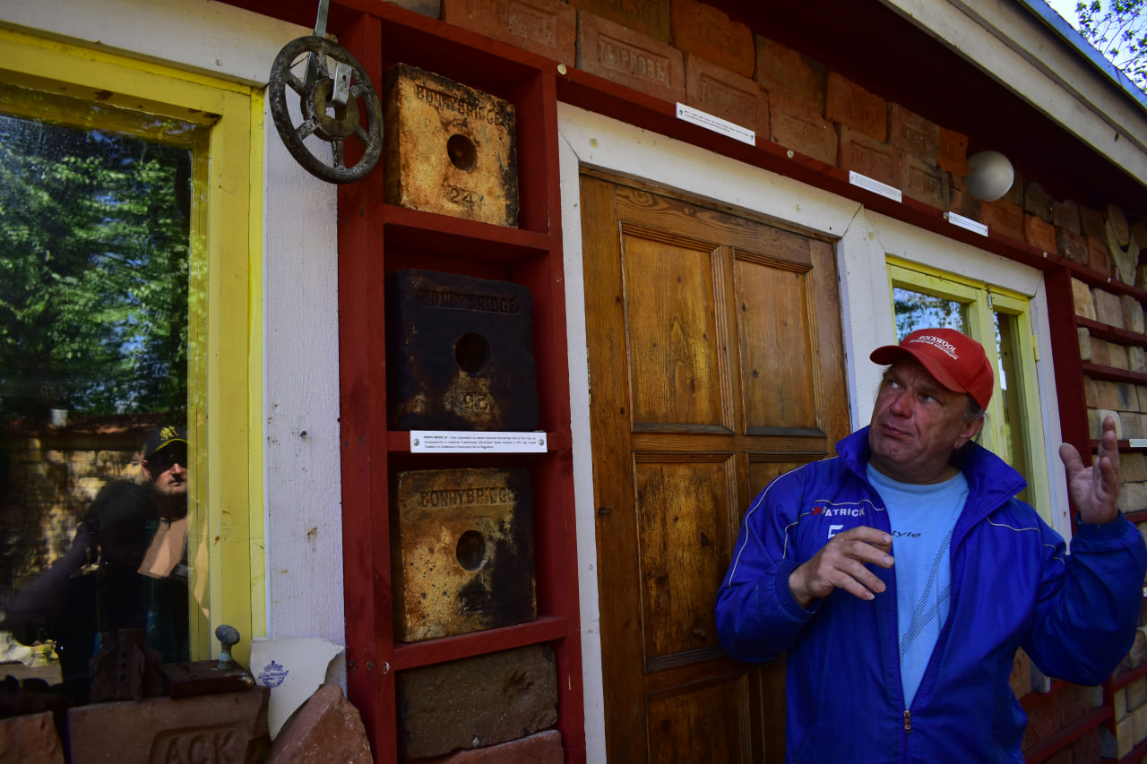 Карелия Кирпичный дворик Юляристиоя