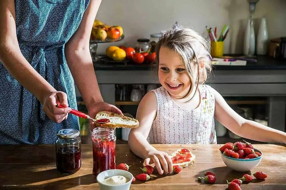 Бутерброд с вареньем