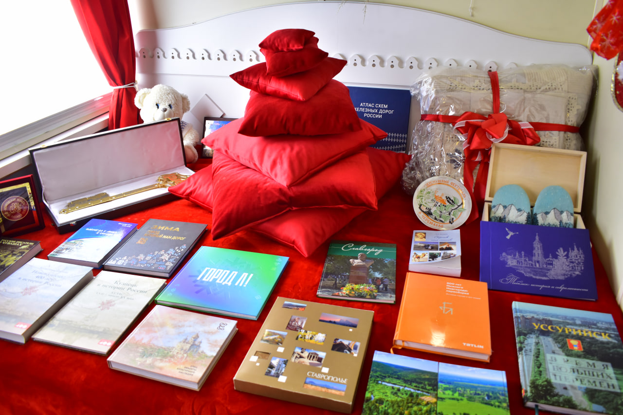 Хелюля поезд Дед Мороз