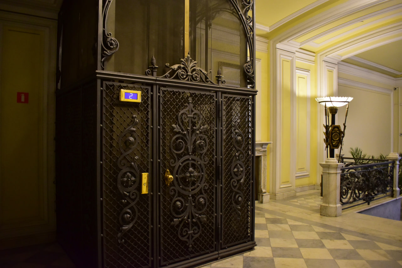 Санкт-Петербург –парадная