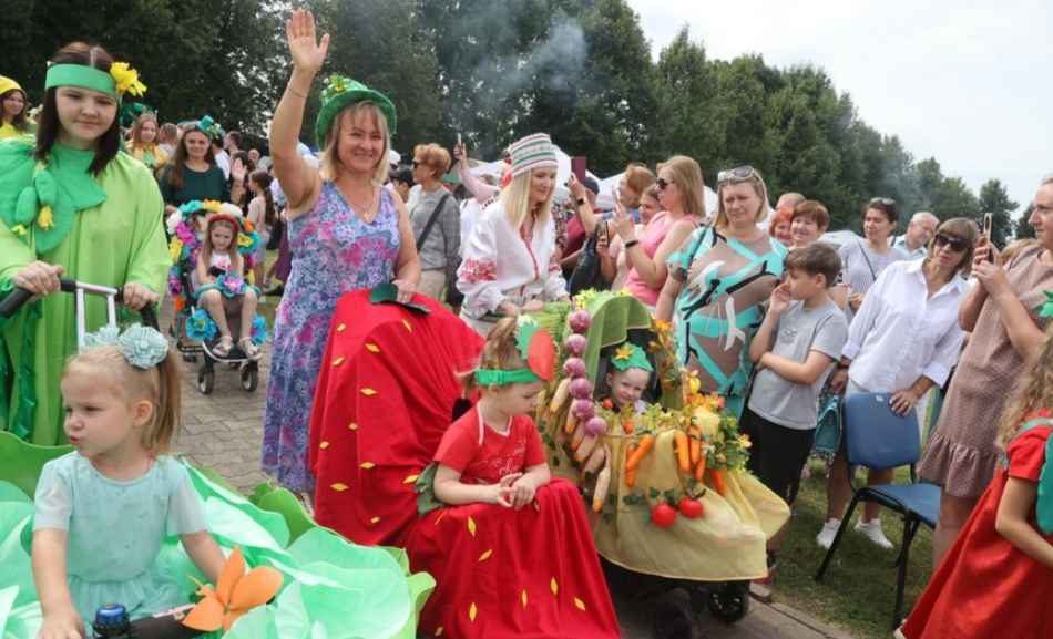 День огурца