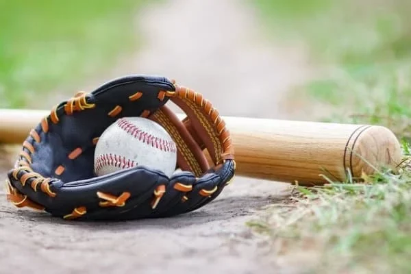 Экипировка бейсбол