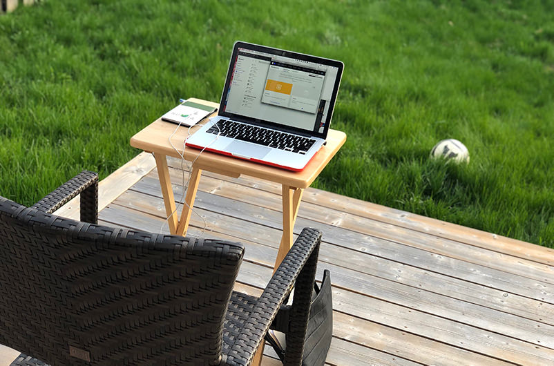 ноутбук природа удаленная работа