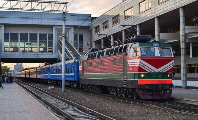 Поезд Брест-Москва