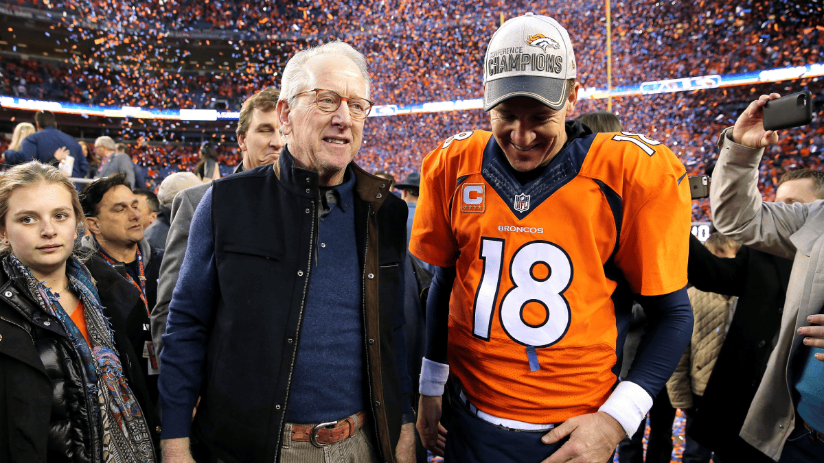 Мэннинг сын с отцом