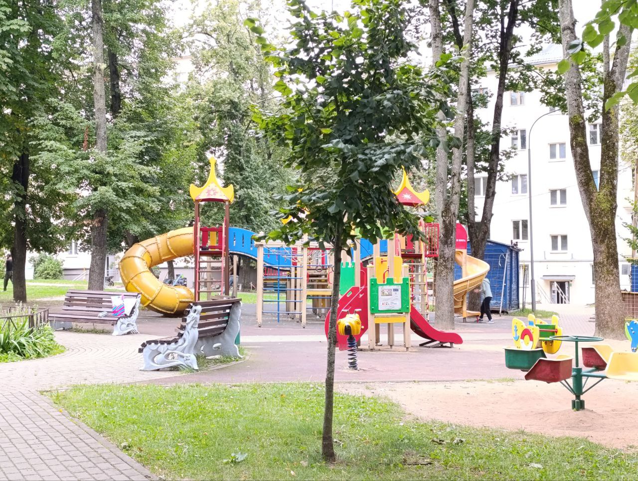 детская площадка