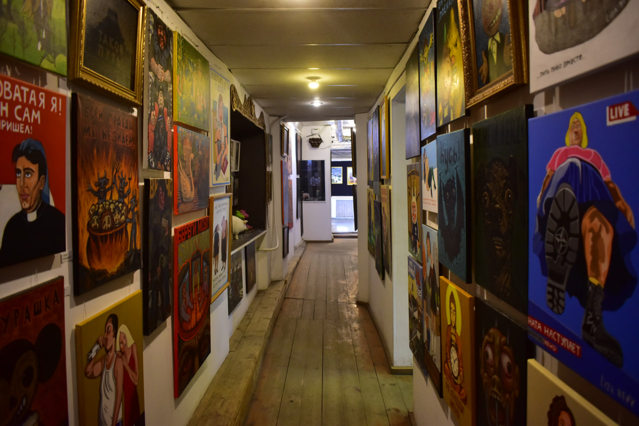 Санкт-Петербург галерея Свиное рыло