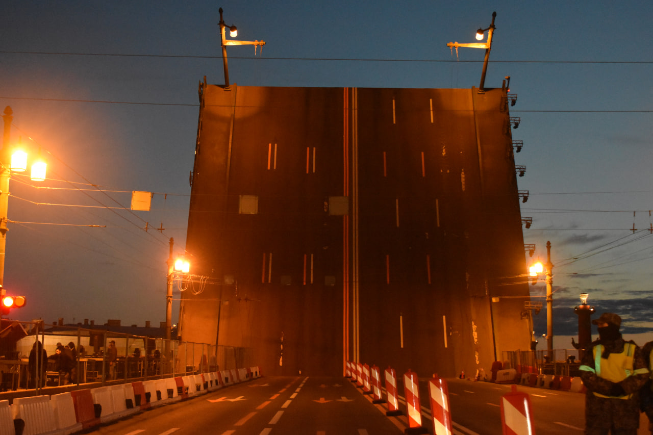 Санкт-Петербург разводка мостов