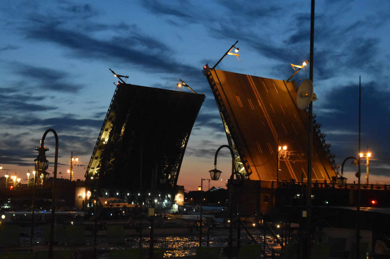 Санкт-Петербург разводка мостов