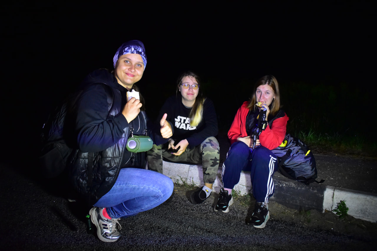 поход туристы туризм