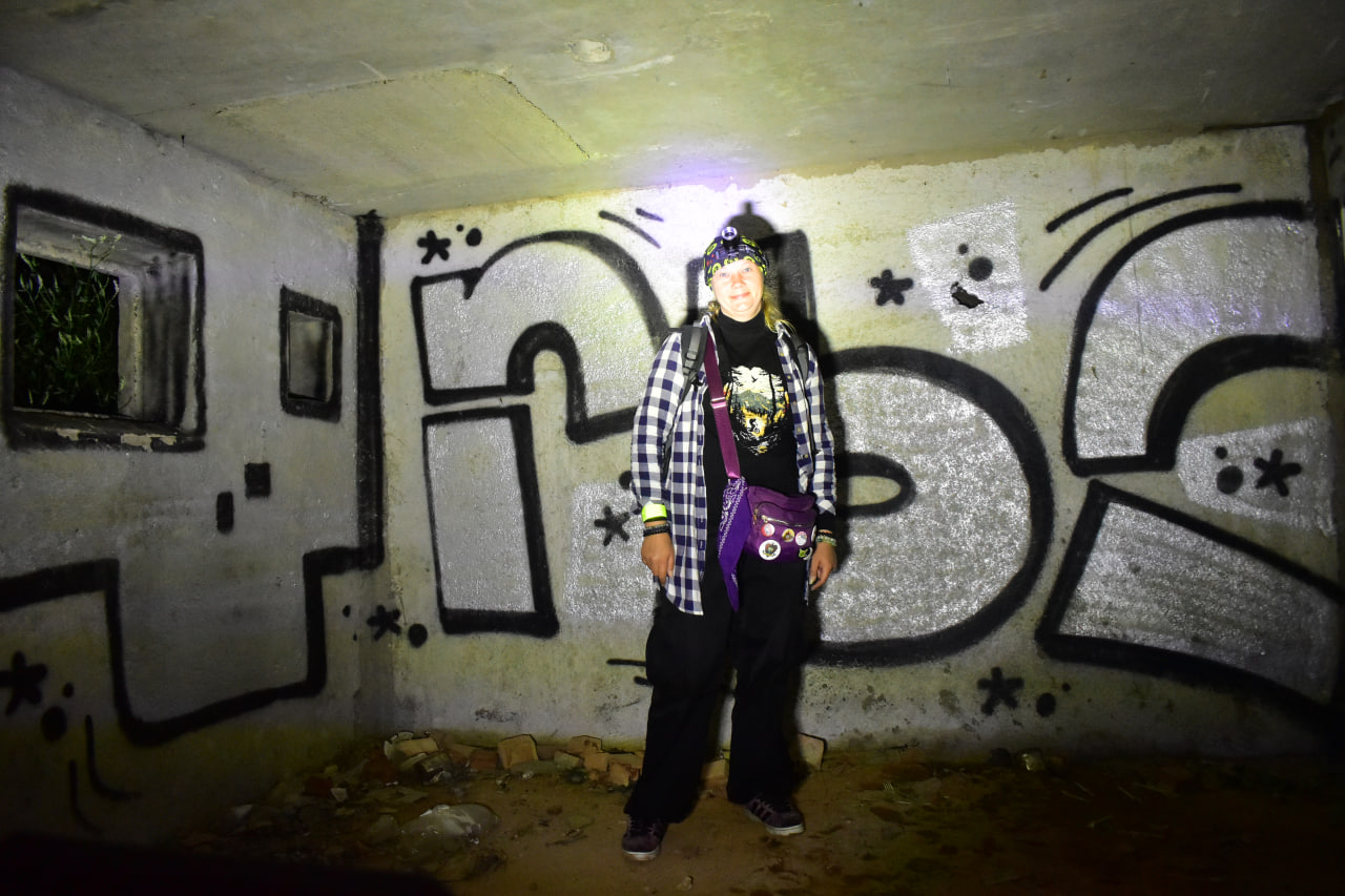 поход туристы туризм заброшка