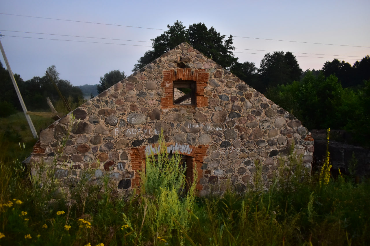 поход туристы туризм мельница