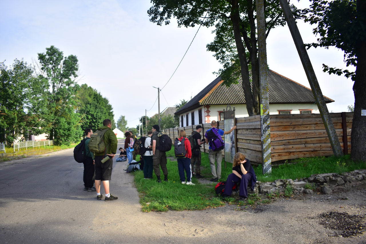 поход туристы туризм Городок