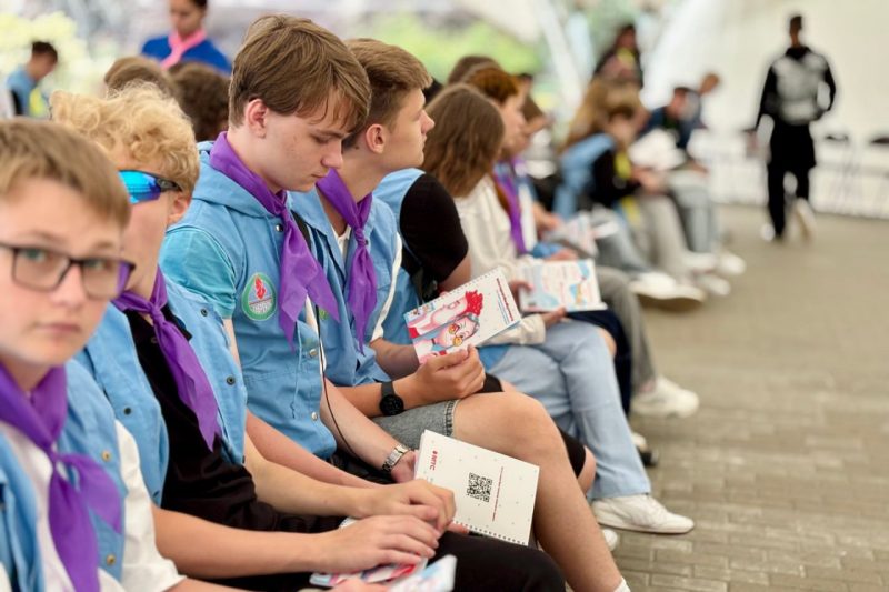 Дети в лагере