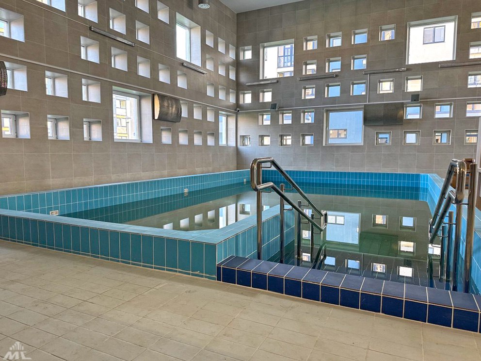 школа бассейн