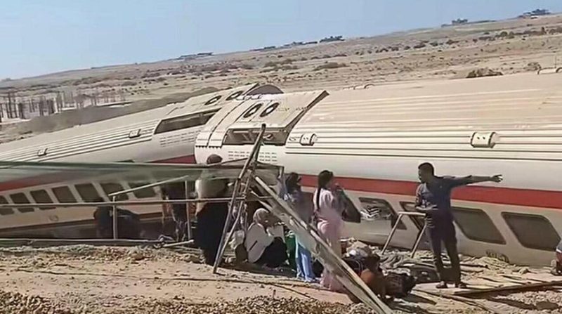 Поезд в Египте