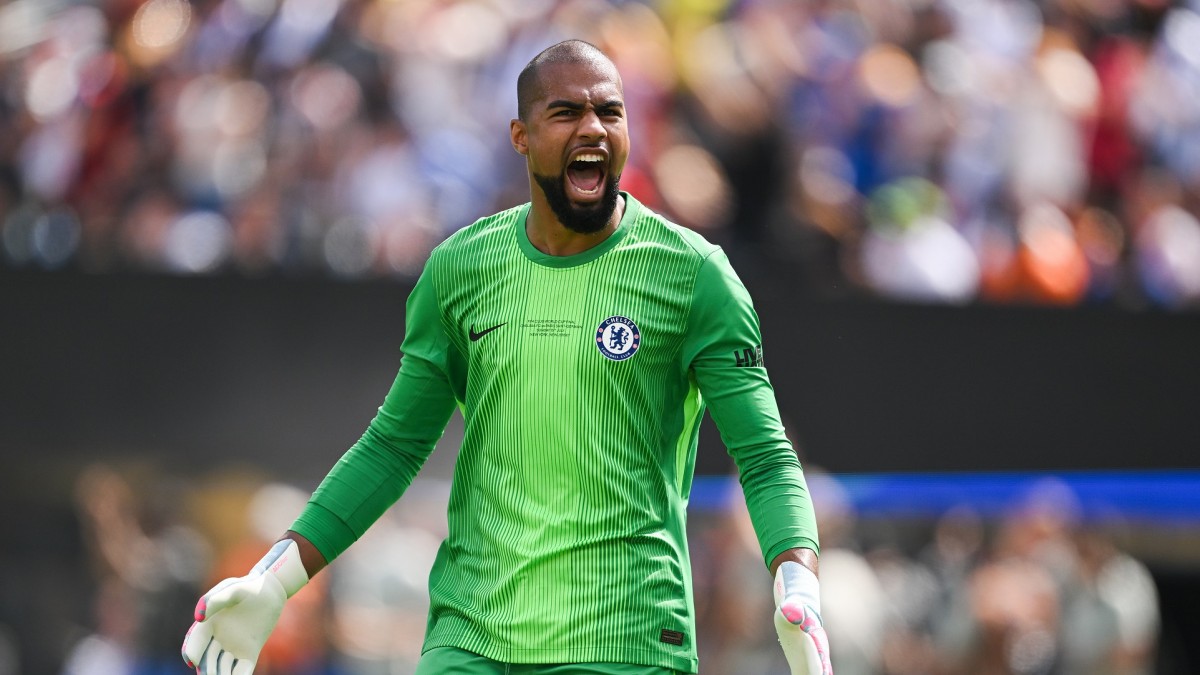 Роберт Санчес