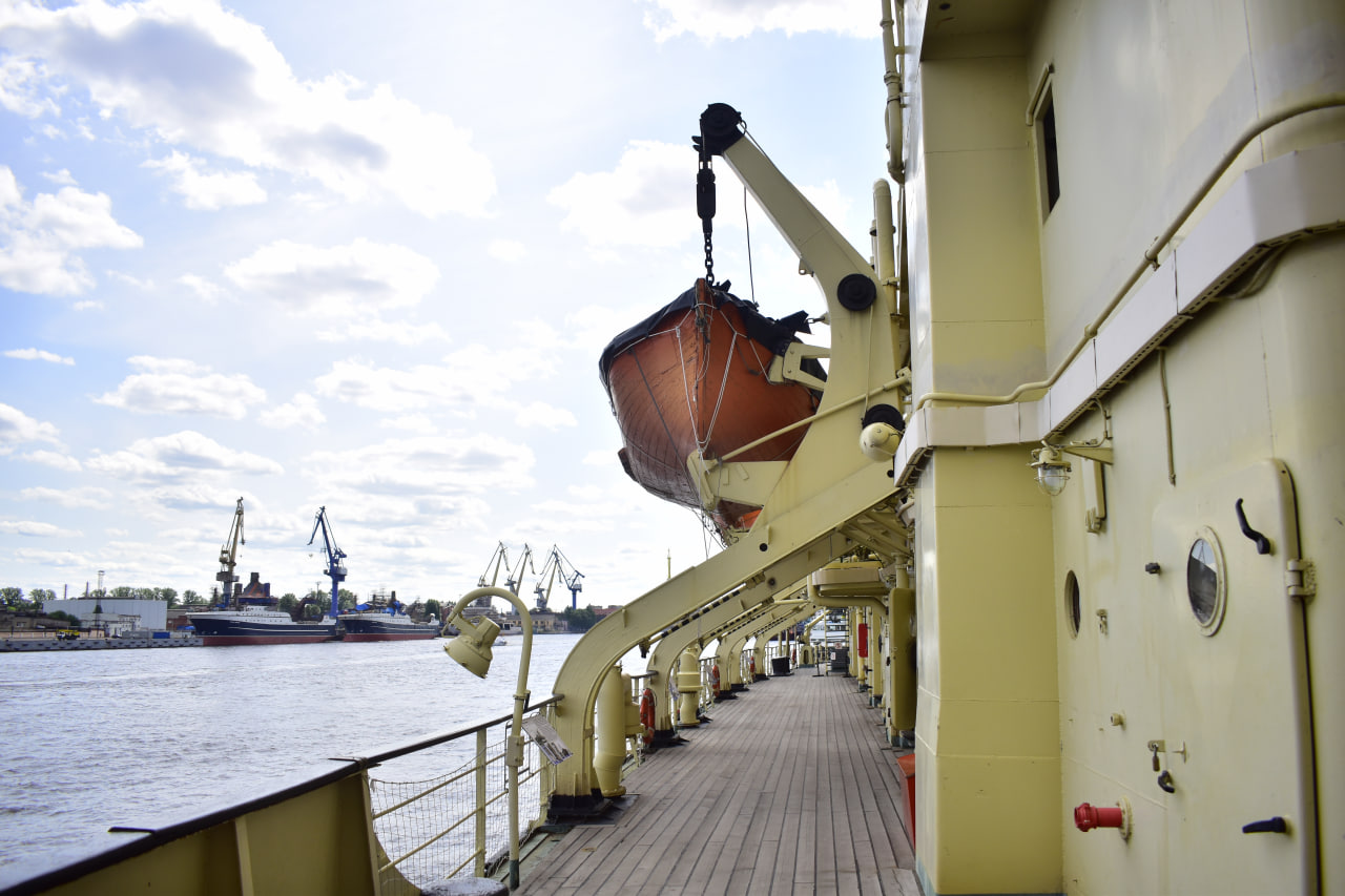 Санкт-Петербург ледокол Красин