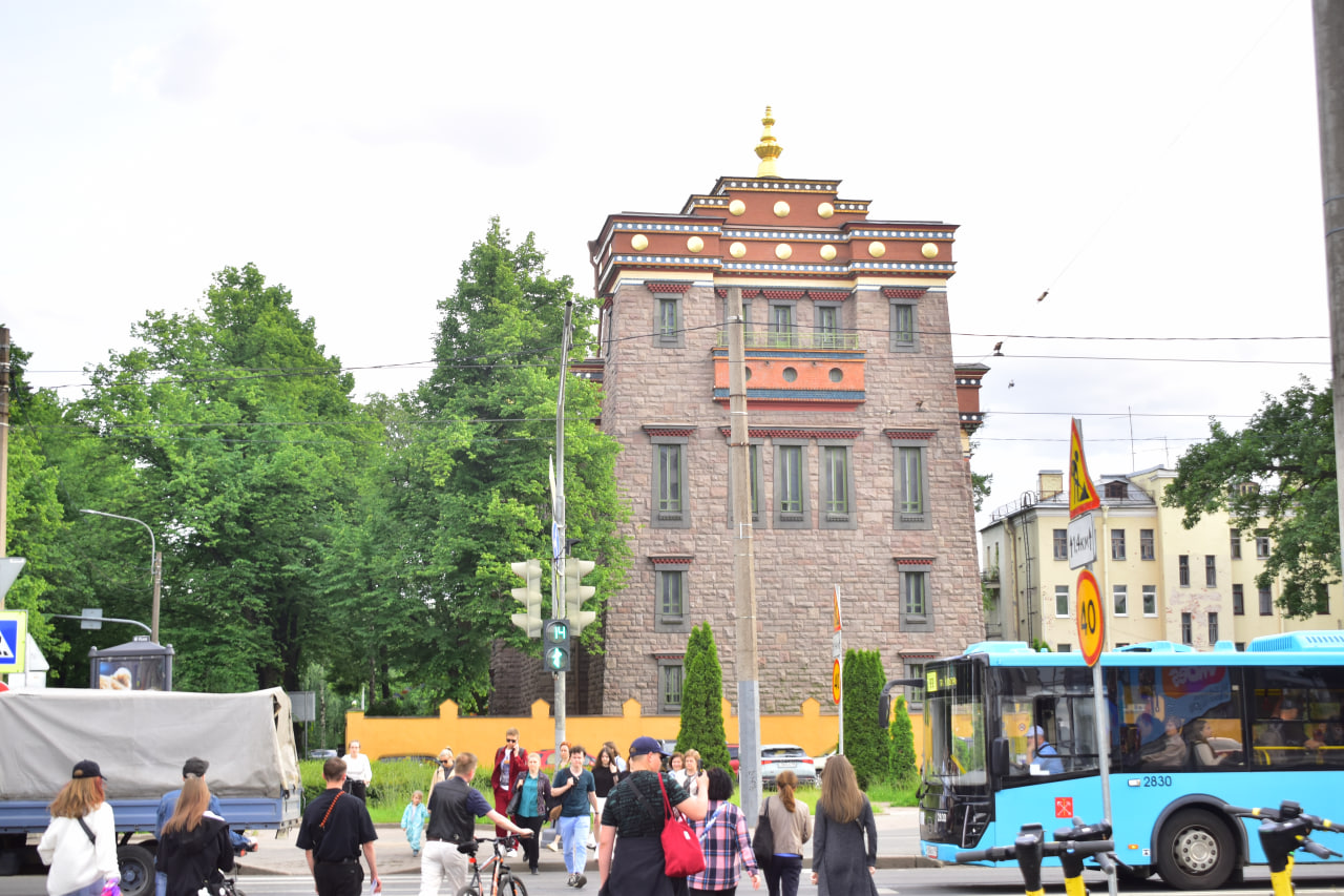 Санкт-Петербург буддистский храм