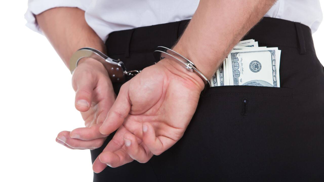 Чиновник и взятка