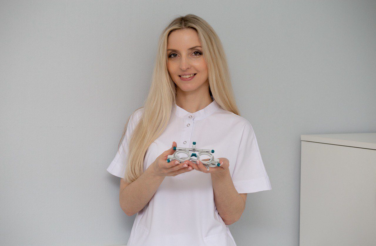 врач офтальмолог Кравцова Юлия Игоревна зрение очки