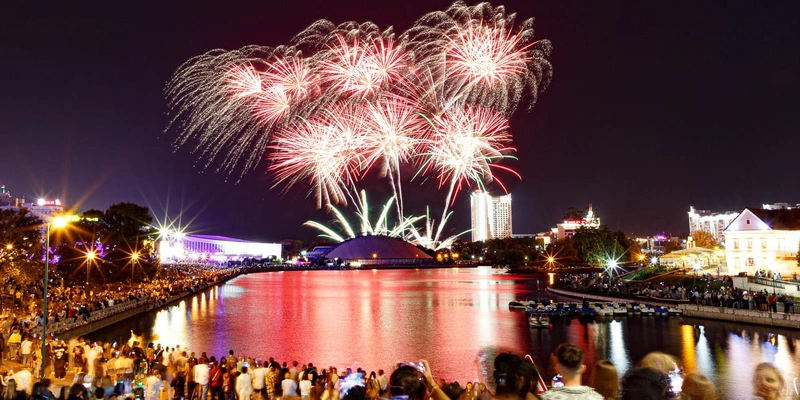 салют минск