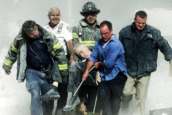 11 сентября теракт спасатели США