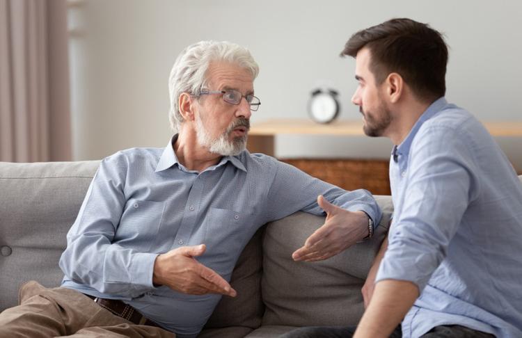 разговор двух людей