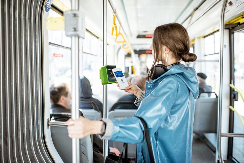 В Гродненской области внедряют валидаторы: как будет работать система и какая реакция у жителей