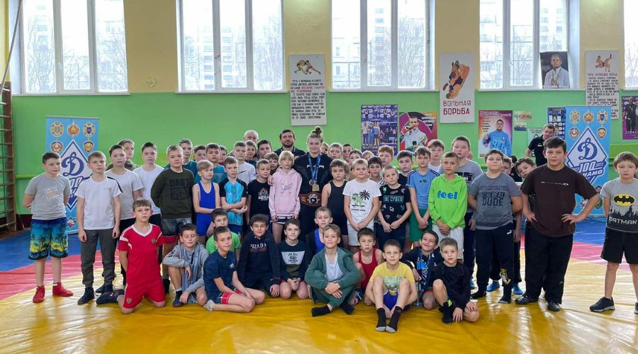 секции в Динамо