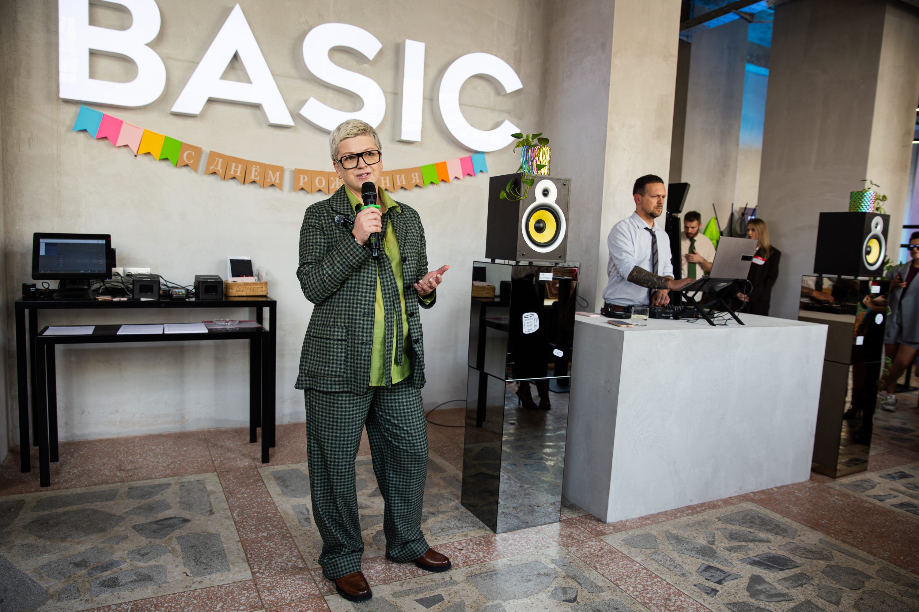 Нина Никанорова,