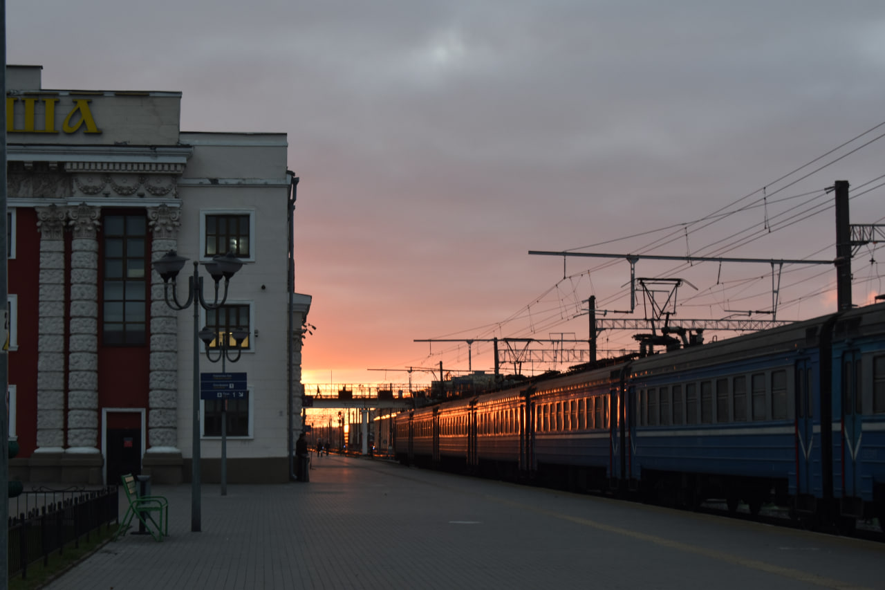 электричка закат