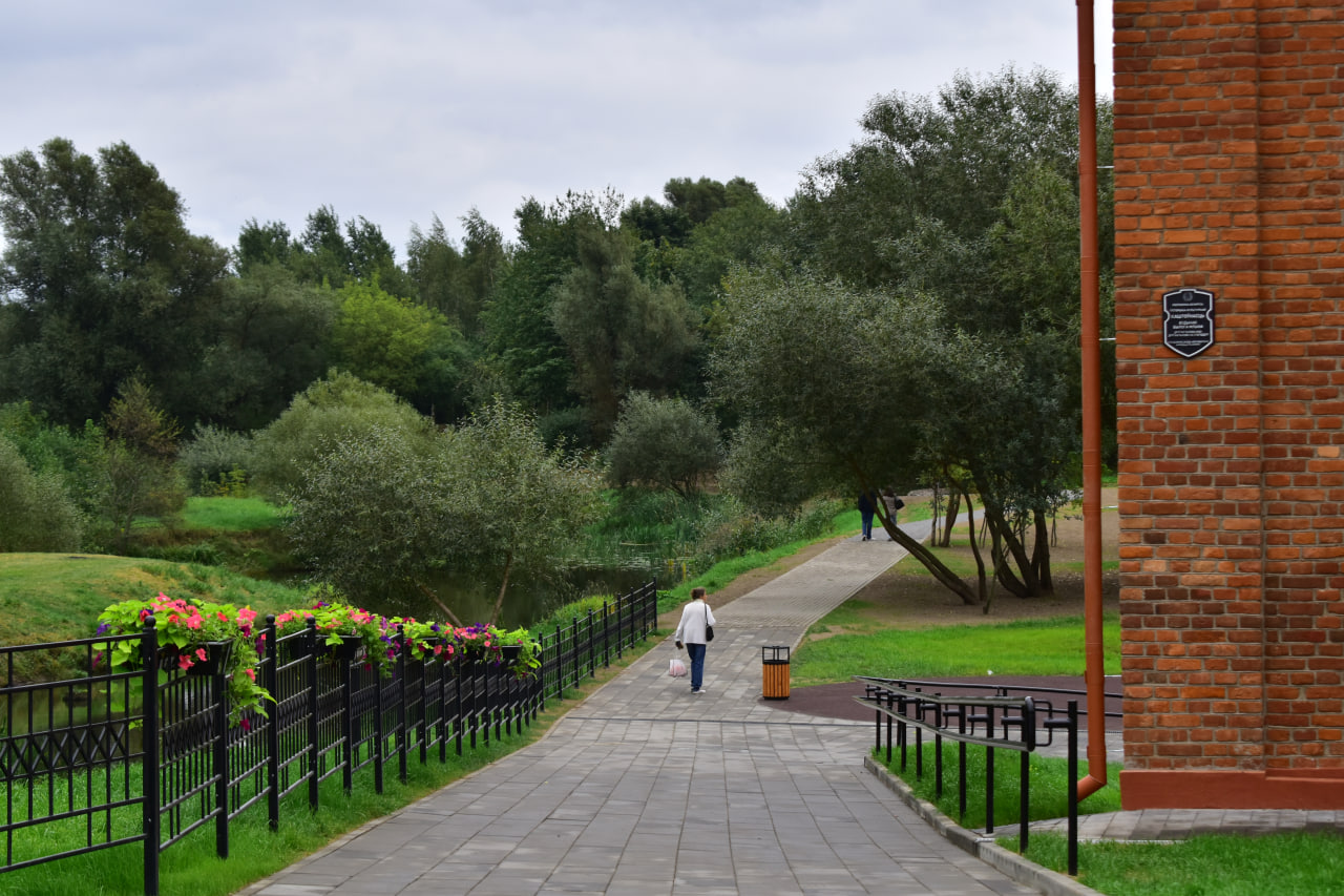 Лошицкий комплекс дорожка