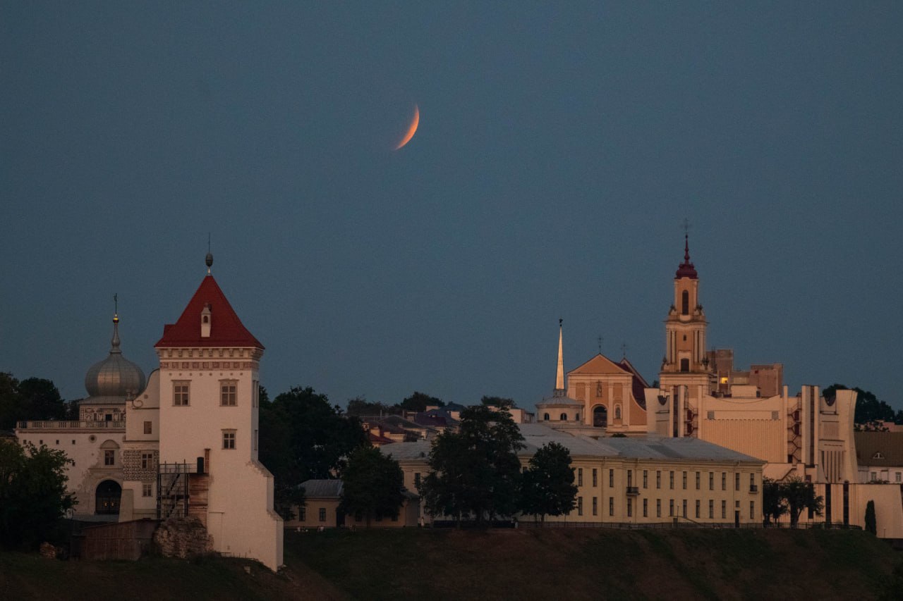 кроваяа луна беларусь