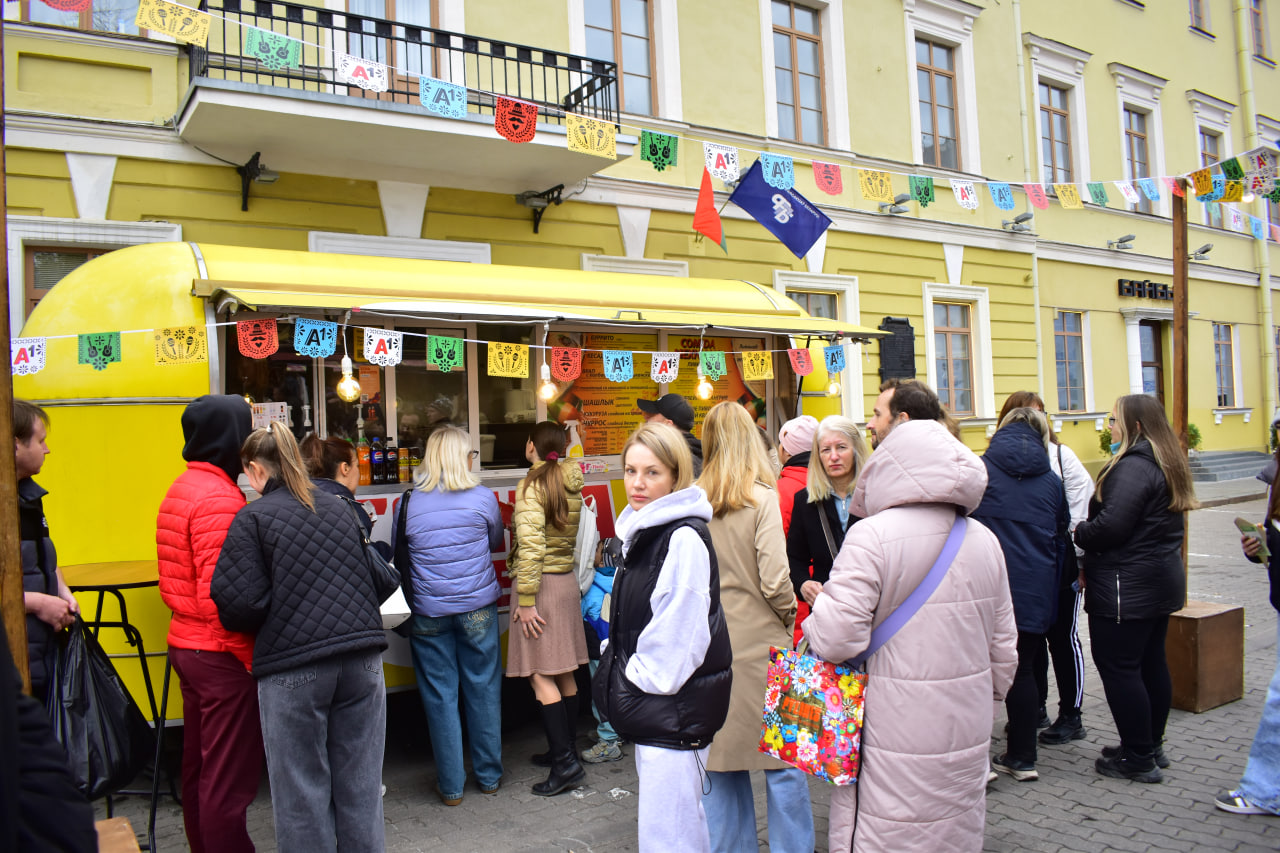 Мексика фестиваль еда фудкорт