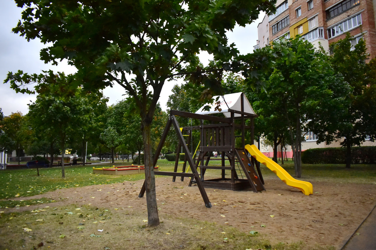 детская площадка