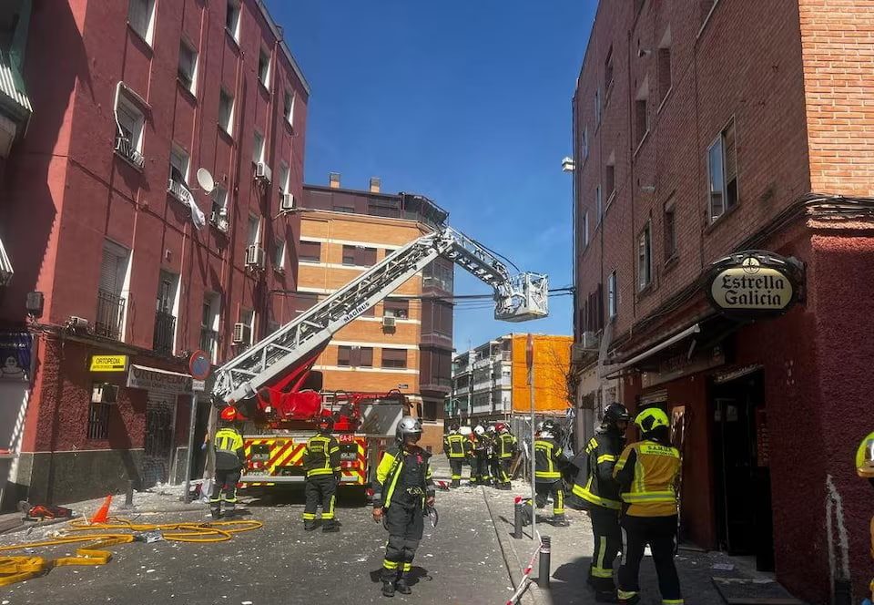 взрыв спасатели Мадрид