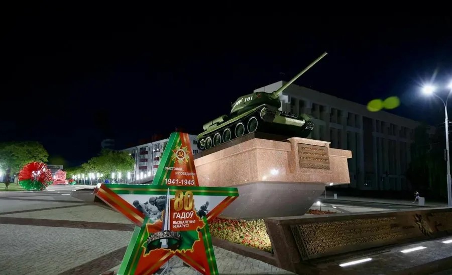 площадь Восстания в Гомеле