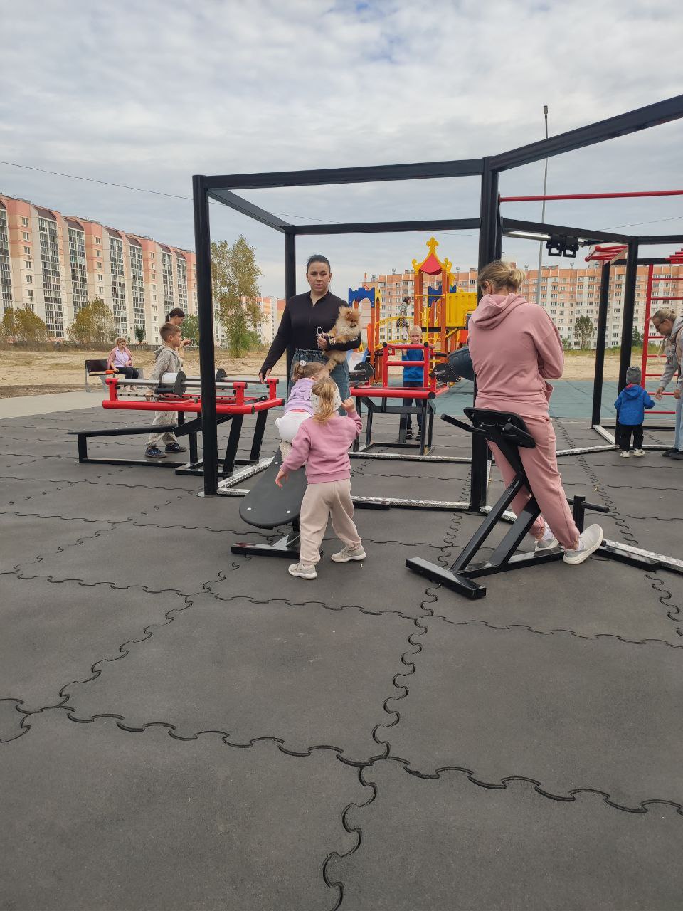 площадка на шведской горке в Гомеле 2025