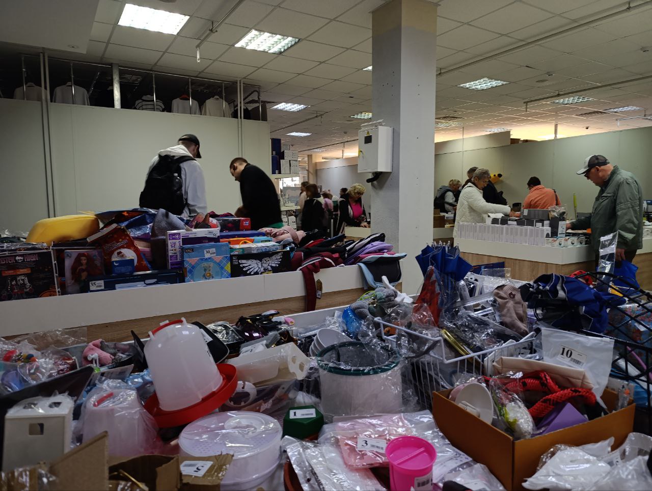 магазин Ценопад торговый зал