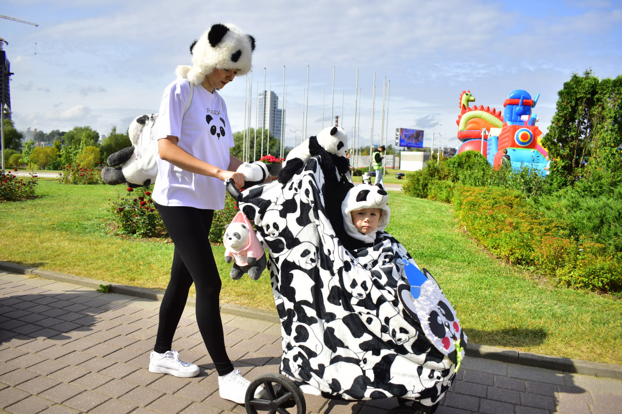 парад колясок