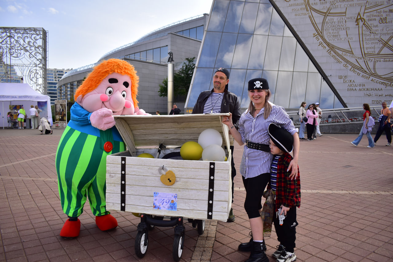 парад колясок