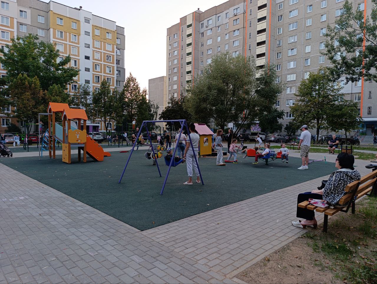 детская площадка