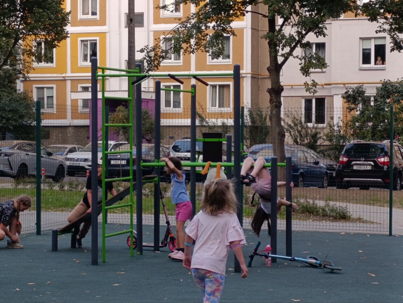 детская площадка