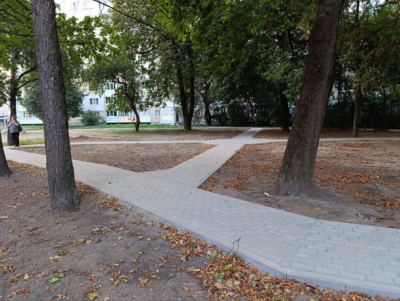 сквер ЖКХ дорожки