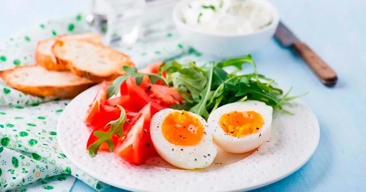 Яйца с овощами