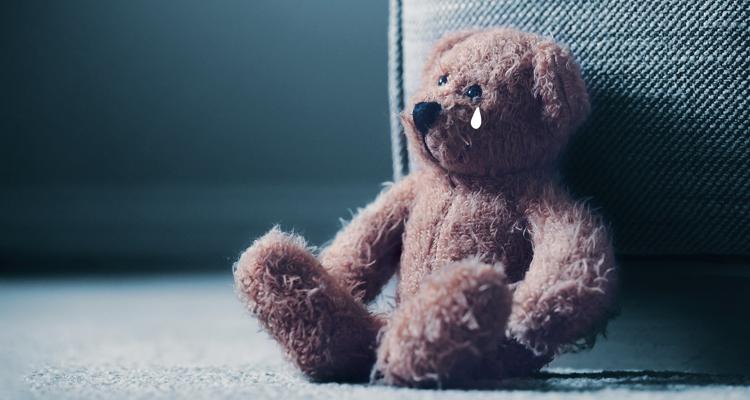 грустный мишка