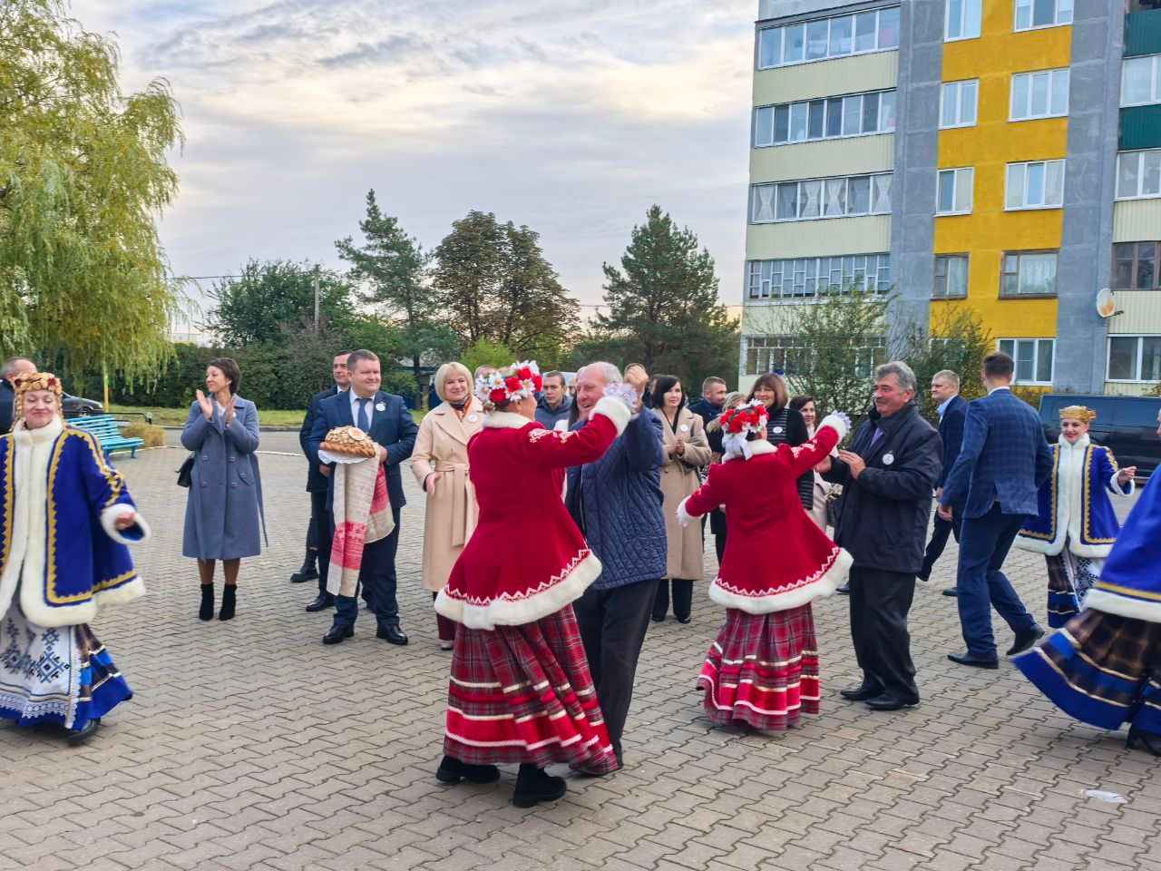 Дожинки, Кричев